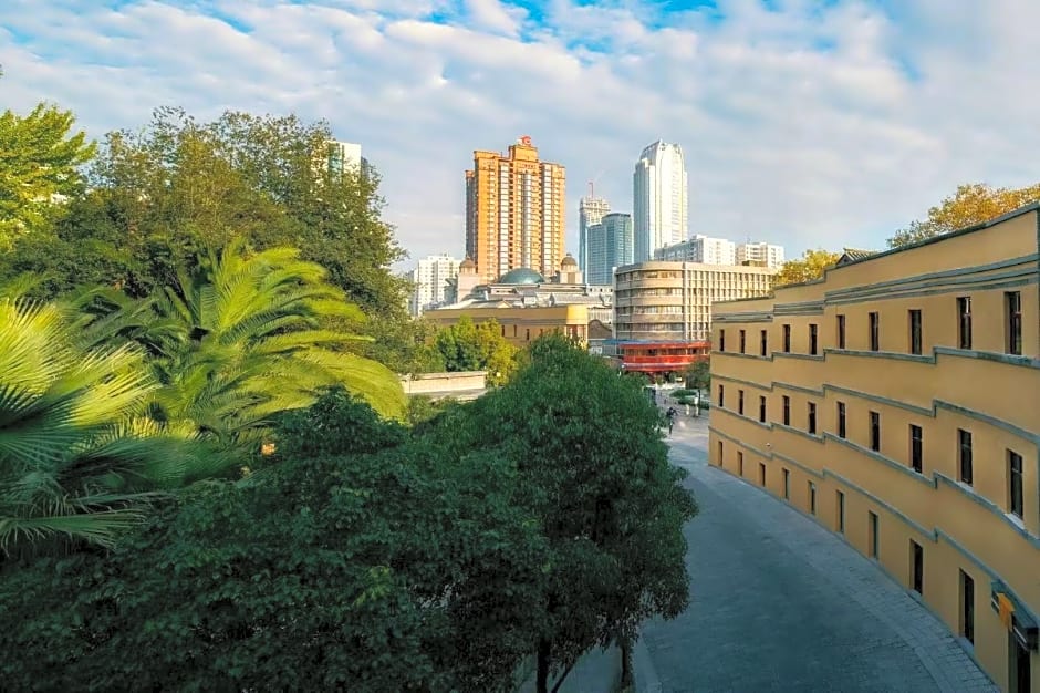 Moon and Chalice Boutique Hotel