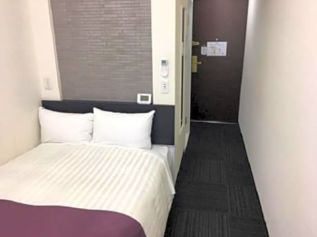 Double Room with Small Double Bed - Smoking