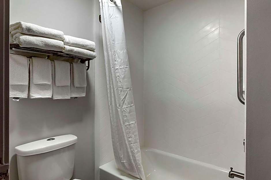 Comfort Inn Mount Pleasant - Racine