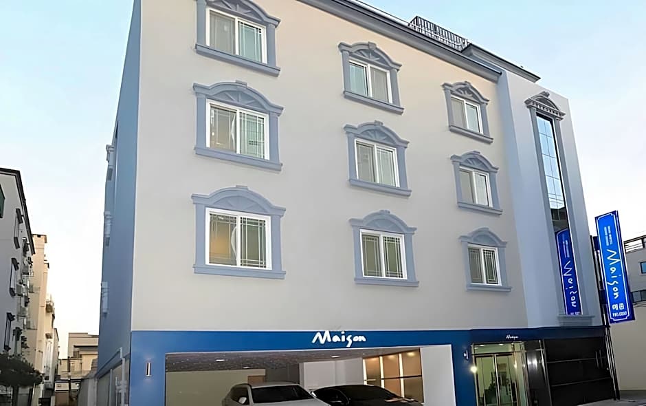 Maison Mini Hotel
