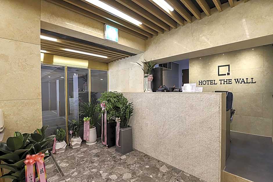 Jecheon The Wall Hotel