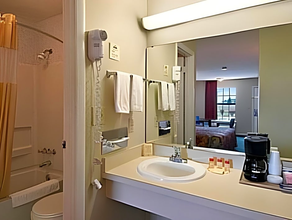 Americas Best Value Inn Winnsboro, SC