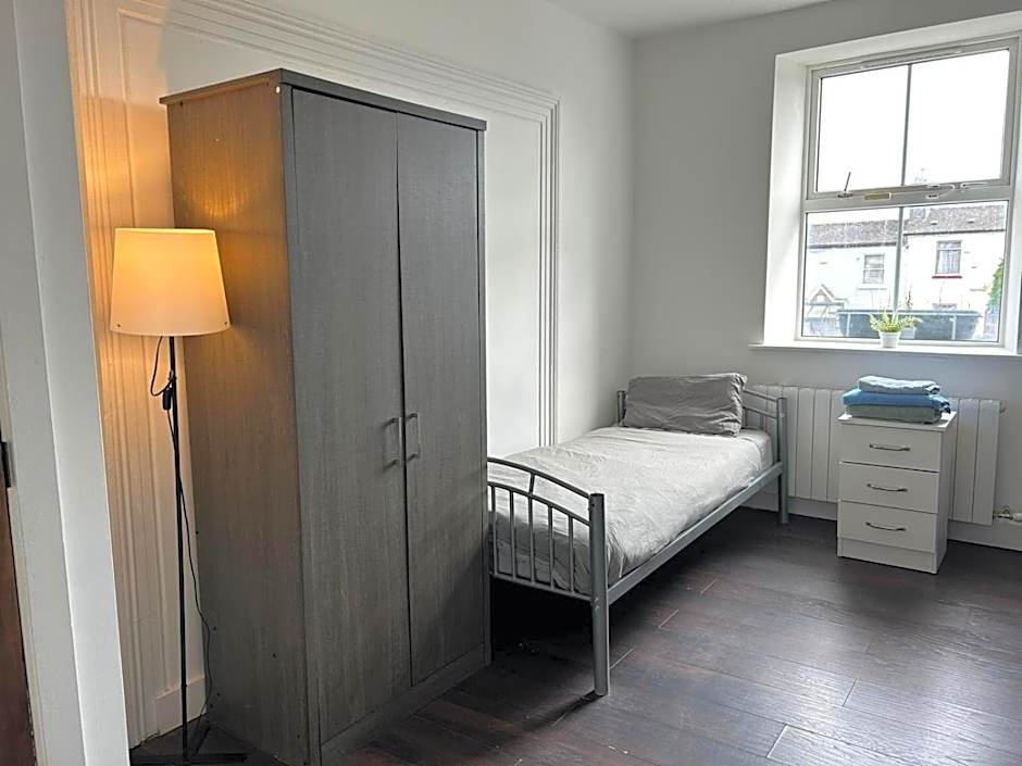 Sarsfields Communities