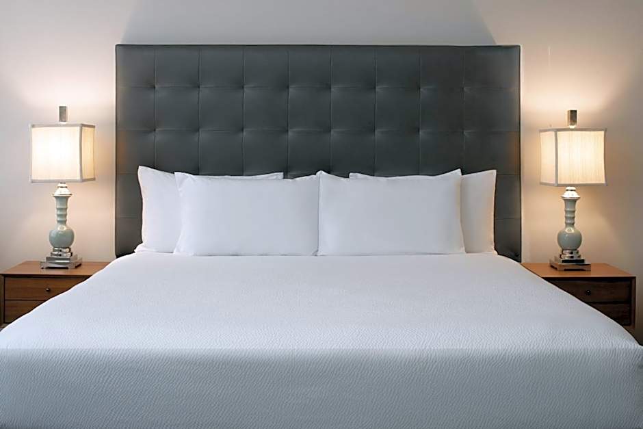 Courtyard by Marriott Tacoma Downtown