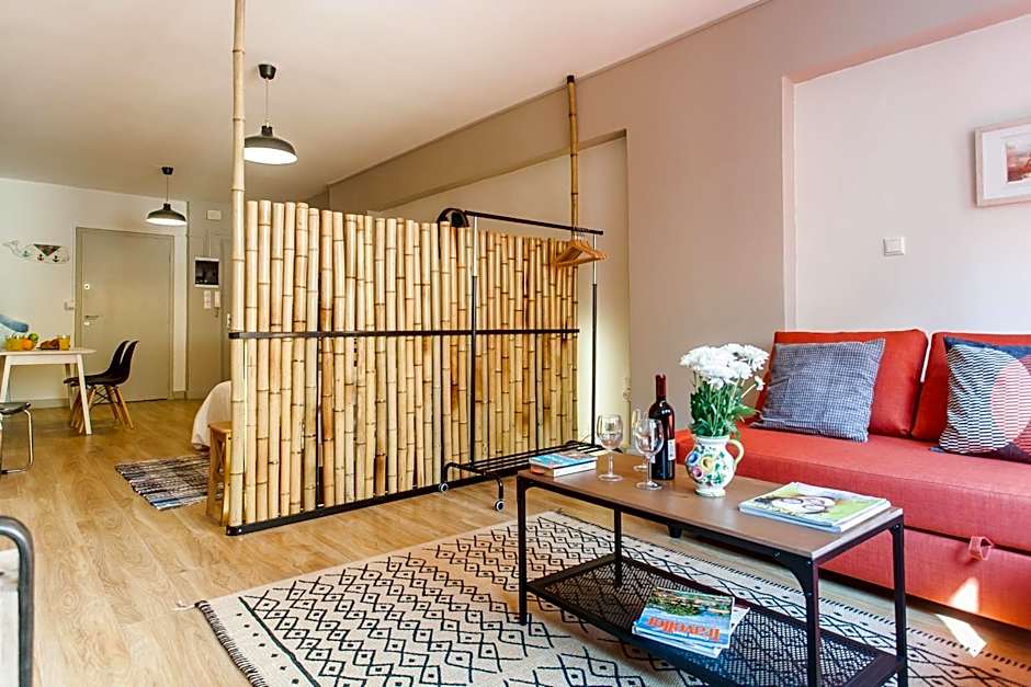 toStay-Unique apartment hotel in Athens center!