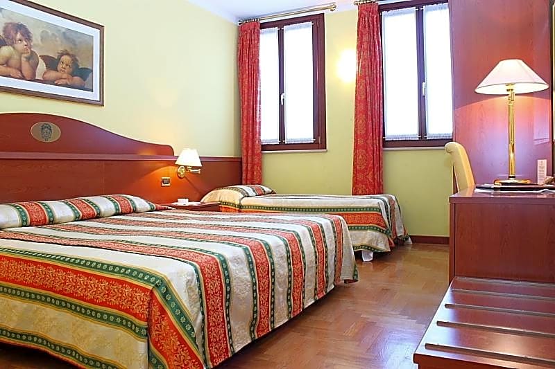 Hotel Antico Moro