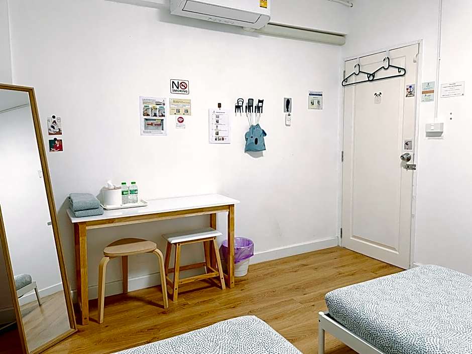 Room Story Hostel
