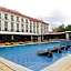 Pontefino Hotel And Residences