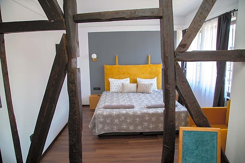 Соколови къщи