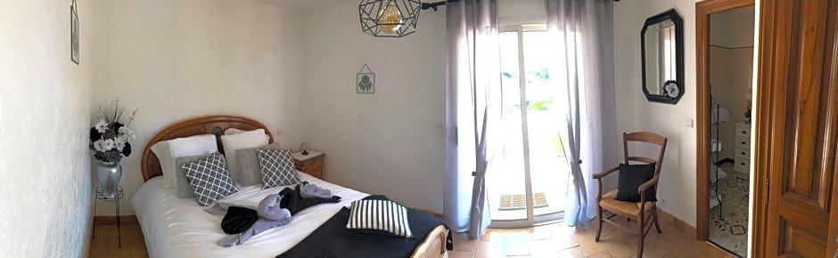Villa Santa Rita – Auribeau-sur-Siagne, CT