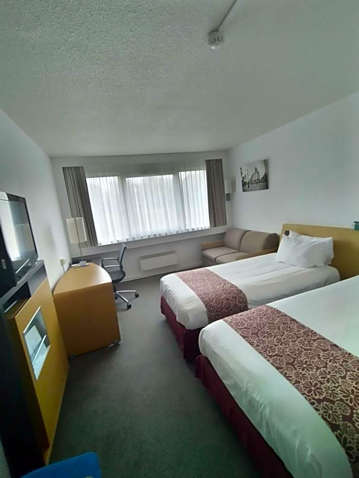 Holiday Inn Lille Ouest Englos By IHG