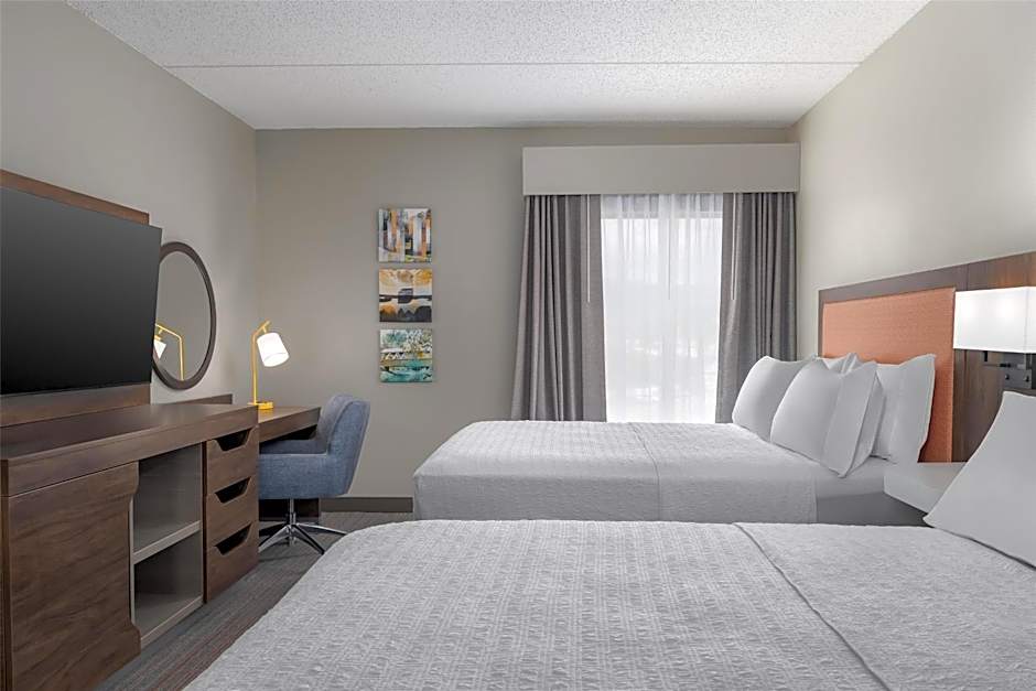 Hampton Inn By Hilton Altoona