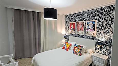 Hostal Boutique Luna de Nerja OLIVE OIL FREE DEGUSTATION & SALE