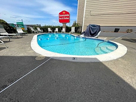 Sunnyside Inn and Suites