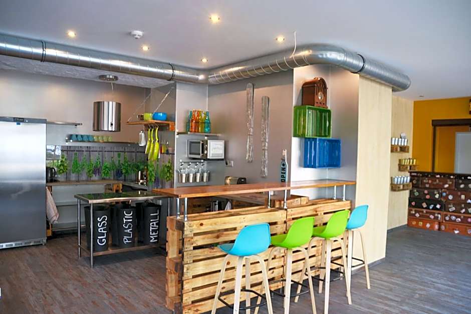 Do Step Inn Central - Self-Service-Hostel