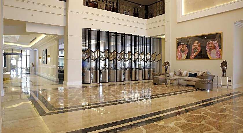 Vittori Palace Hotel and Residences