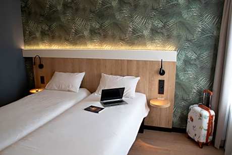 Room with Double or Twin Beds