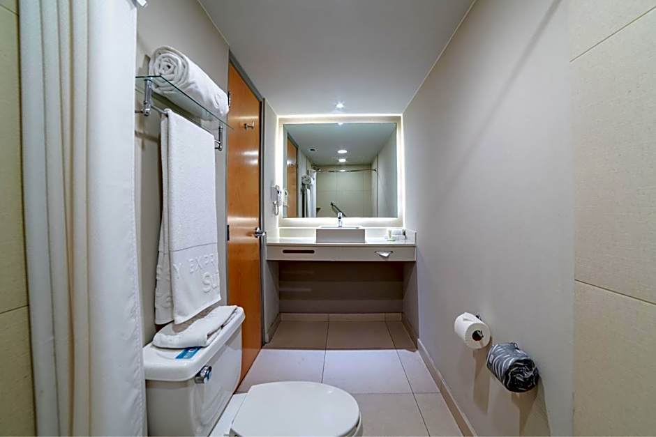 City Express Suites by Marriott Ciudad de México Anzures