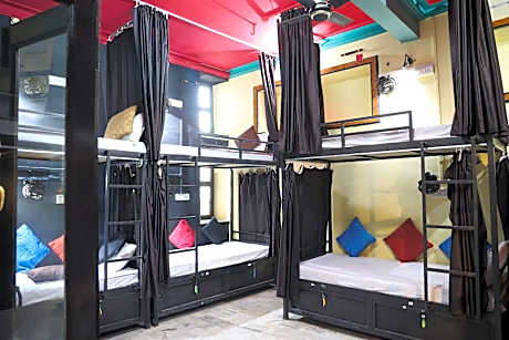 Sant Kripa Back Packers Hostel