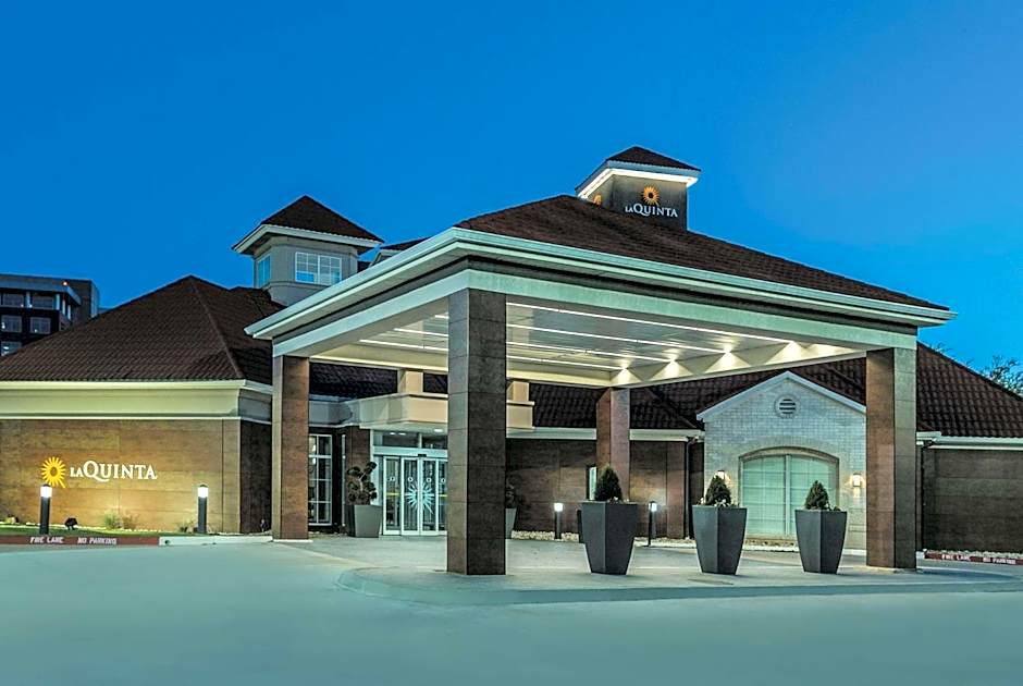La Quinta Inn & Suites by Wyndham Dallas Plano West