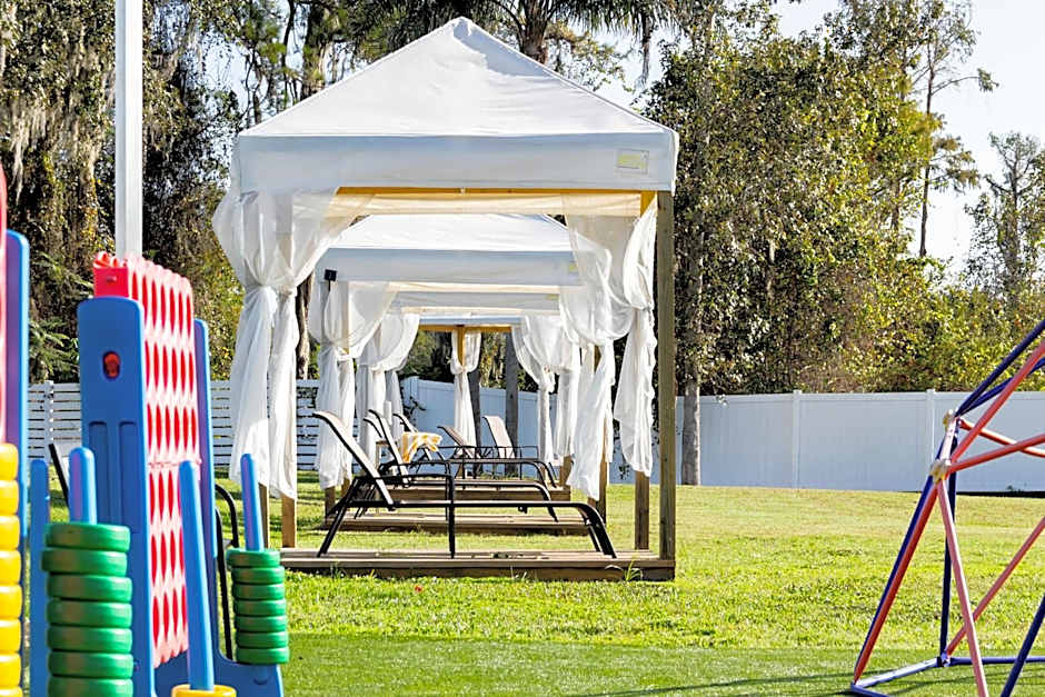 Palazzo Lakeside Hotel