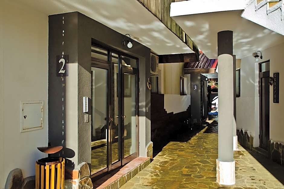 Monastery 2 Aparthotel