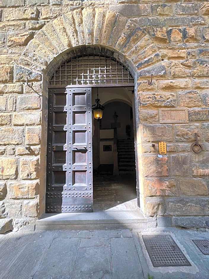 Palazzo Salviati by Varental