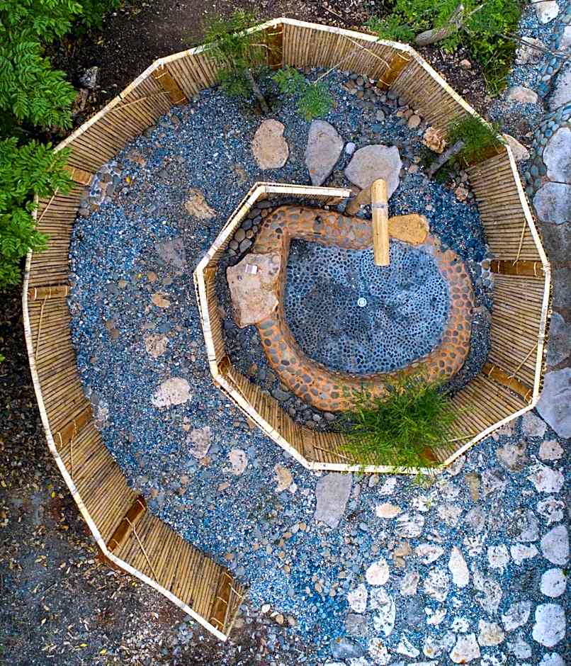 Ngalung Kalla Retreat