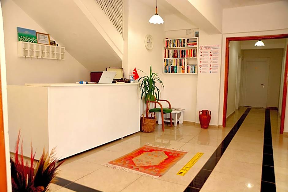 Cennet Hotel