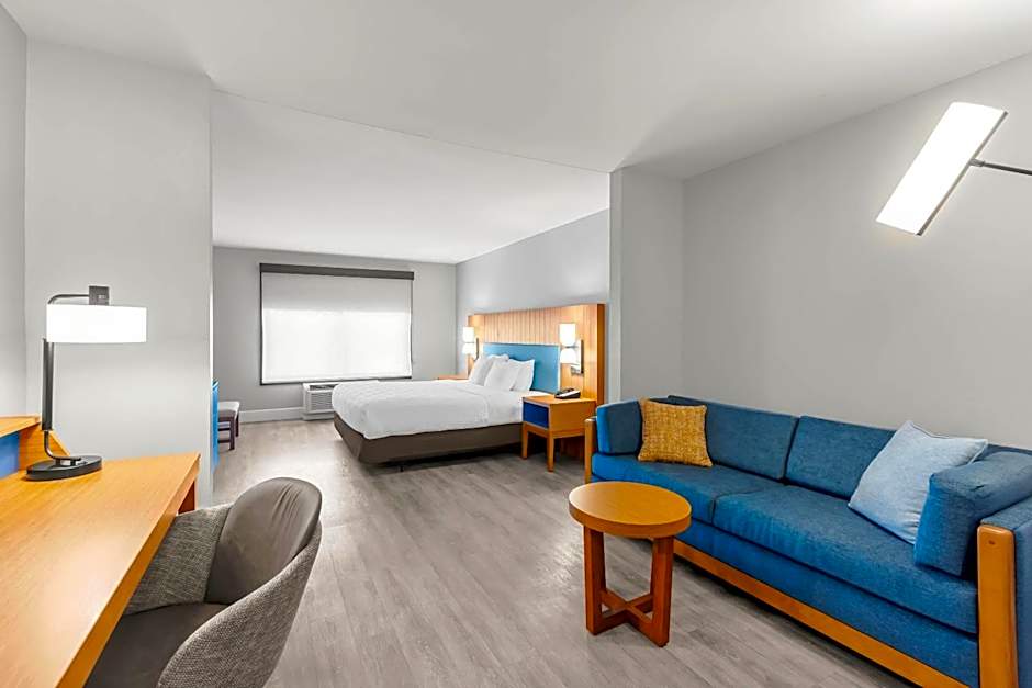 Country Inn & Suites by Radisson, Elizabethtown, KY