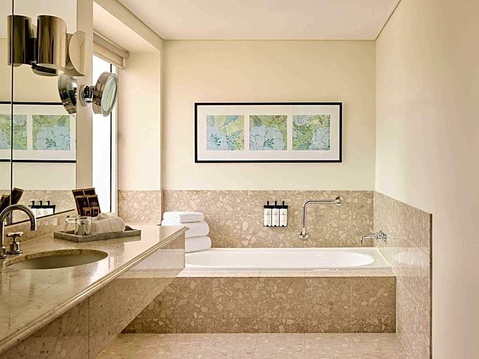 Sofitel Brisbane Central Hotel