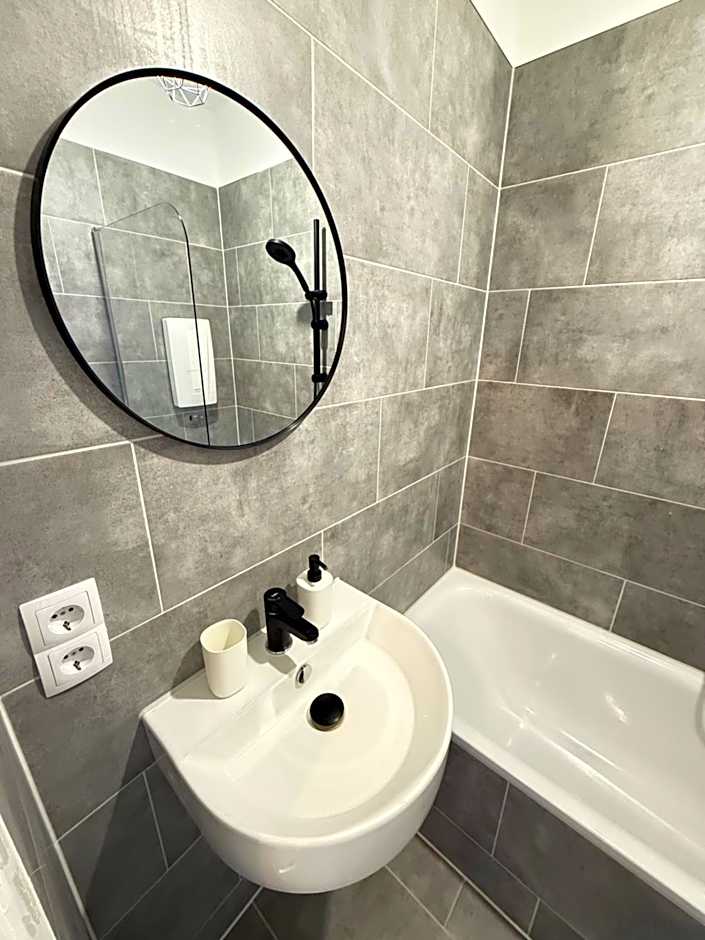 StayFab Rooms & Apartments