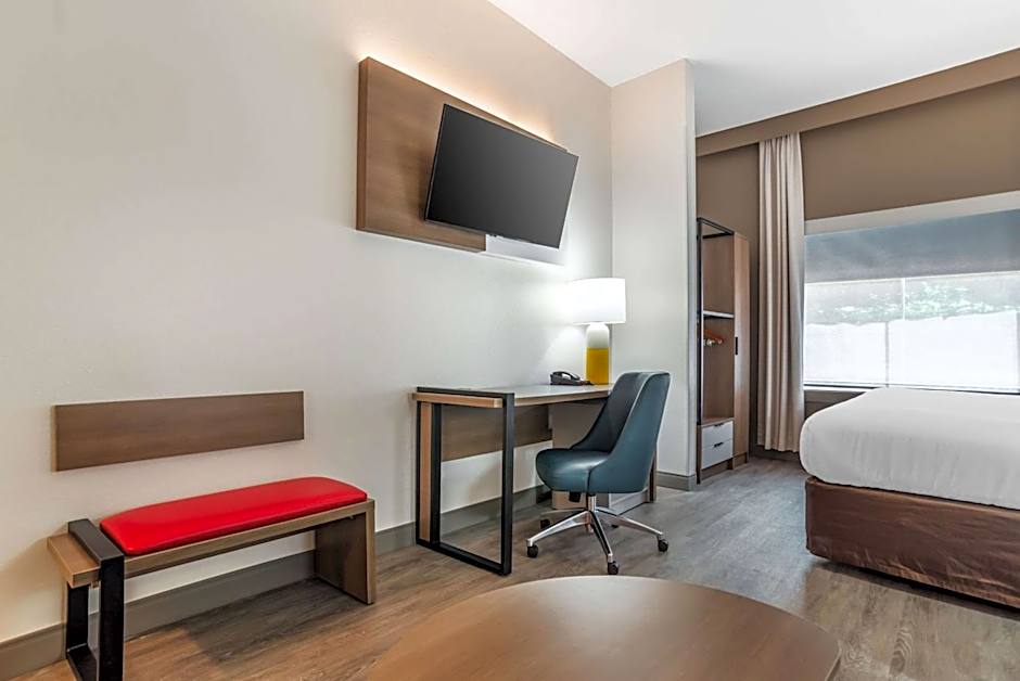 Comfort Inn & Suites Crestview