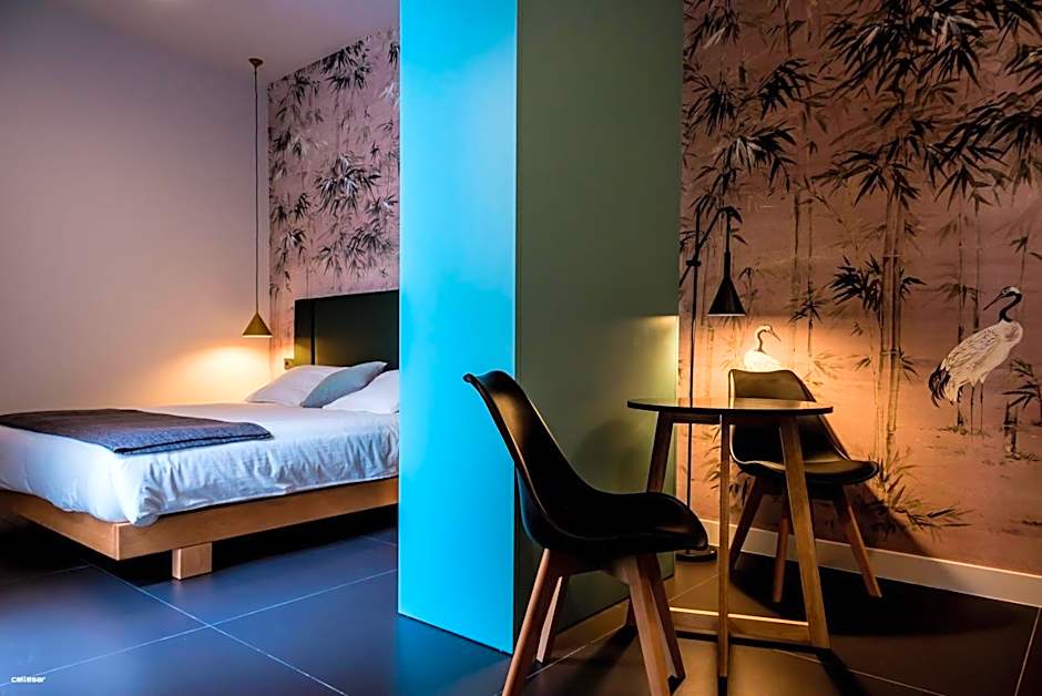 Welldone Quality - Crystal pool