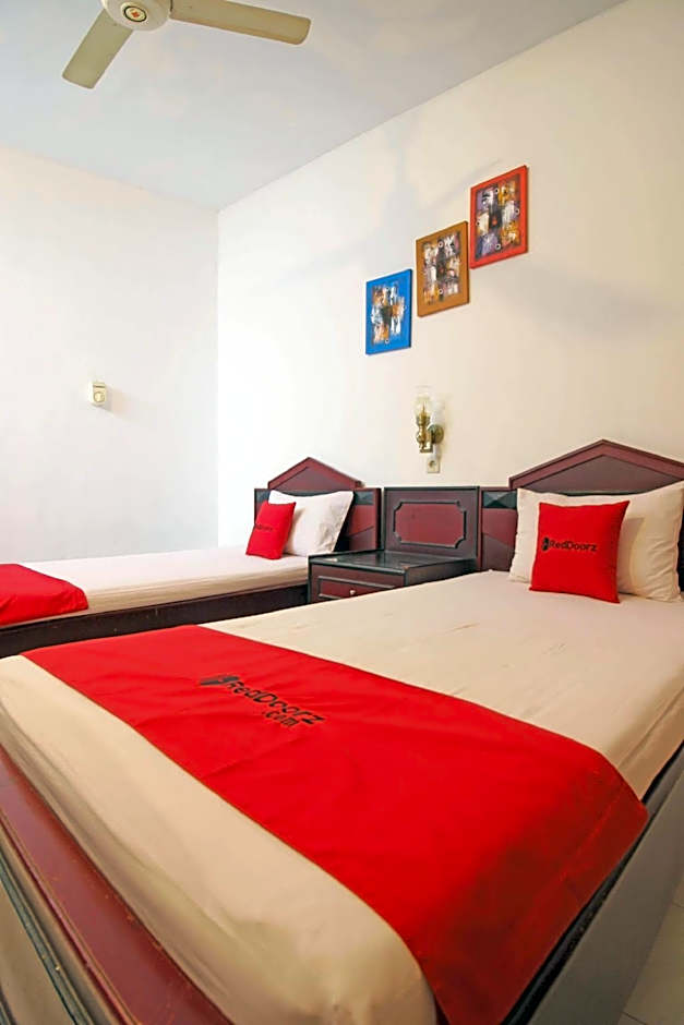 RedDoorz near Pojok Beteng Prawirotaman
