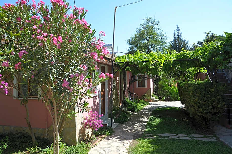 Lindos Pension