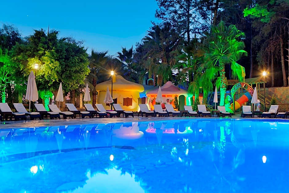 Miarosa İncekum Beach