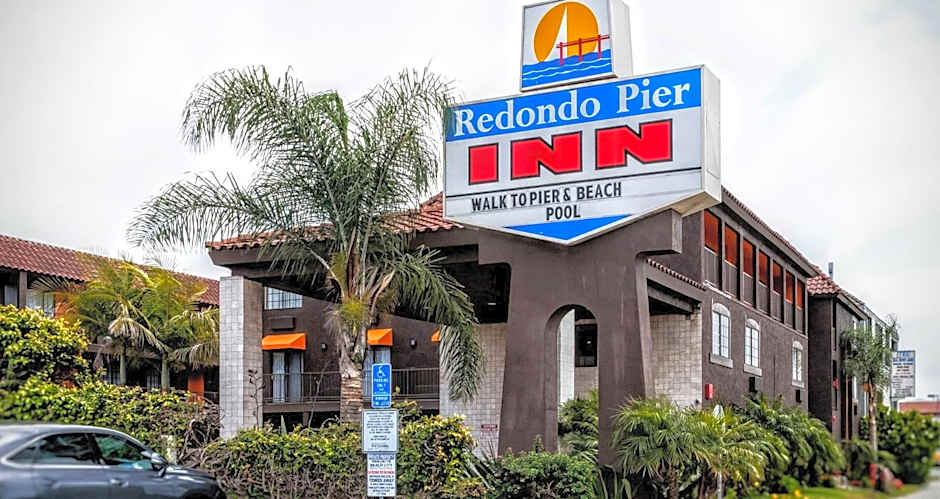 Redondo Pier Inn