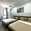 OYO 1193 Huynh Gia Hotel