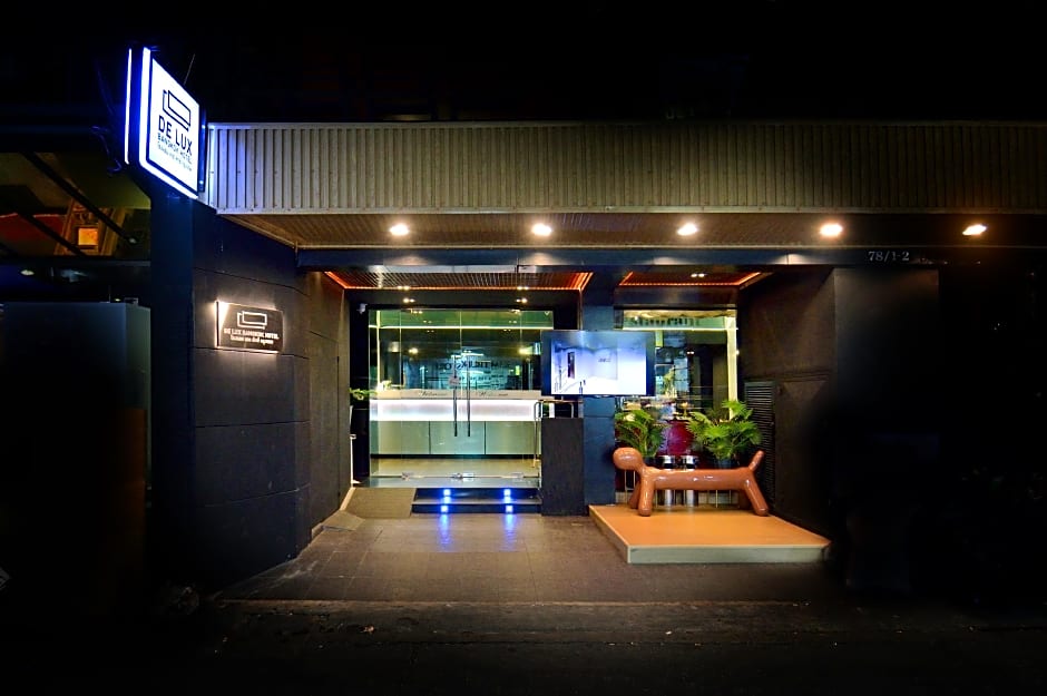De Lux Bangkok Hotel 
