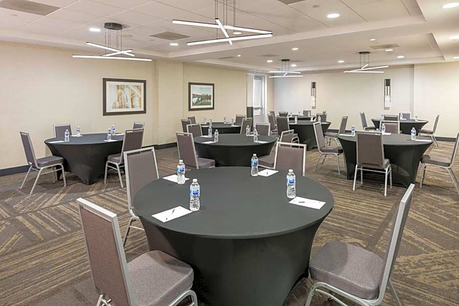 Hilton Garden Inn Silver Spring White Oak