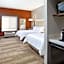 Holiday Inn Express Hotel & Suites Athens By IHG