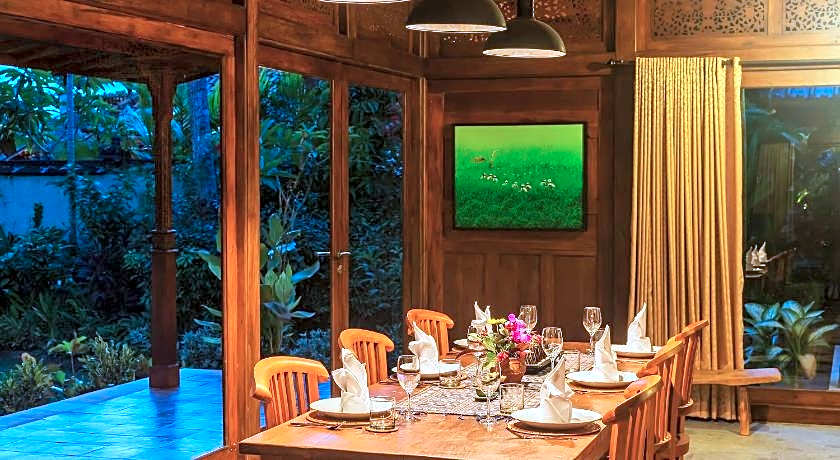 Beachfront Citakara Sari Villas