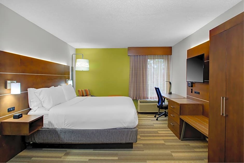 Holiday Inn Express - Chester, an IHG Hotel