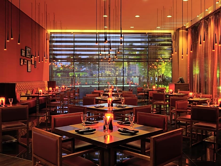 Park Inn Abu Dhabi, Yas Island