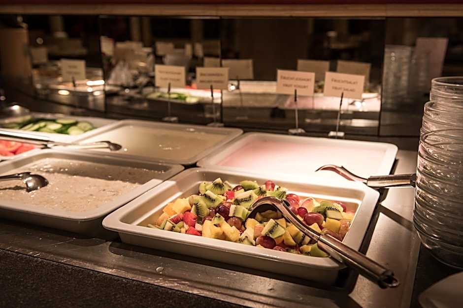 5th Floor Basic Rooms - shared bathrooms