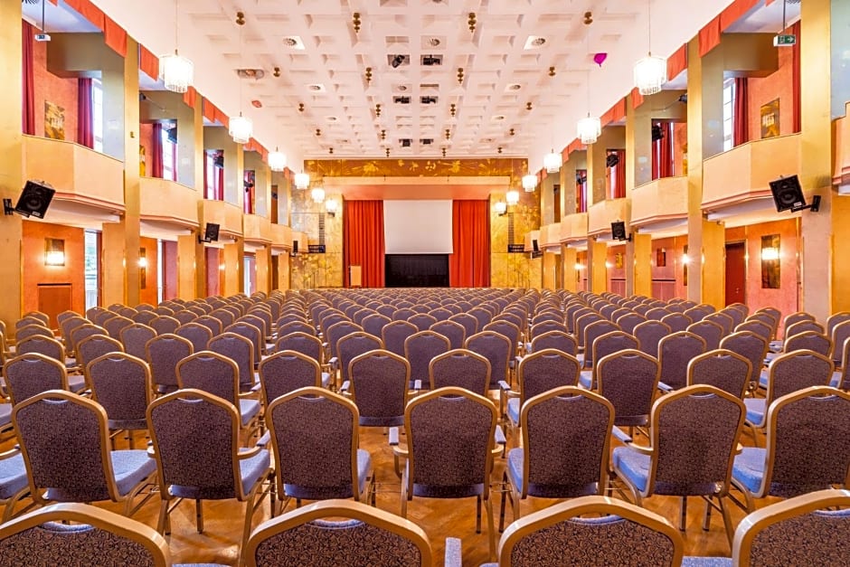 PK Parkhotel Kurhaus