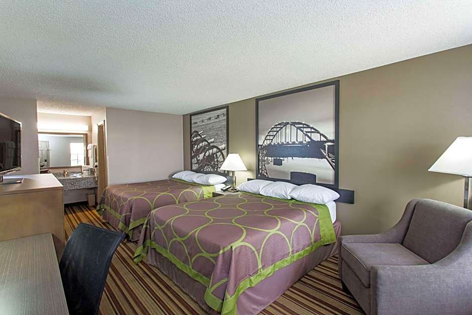 Super 8 by Wyndham Springdale AR