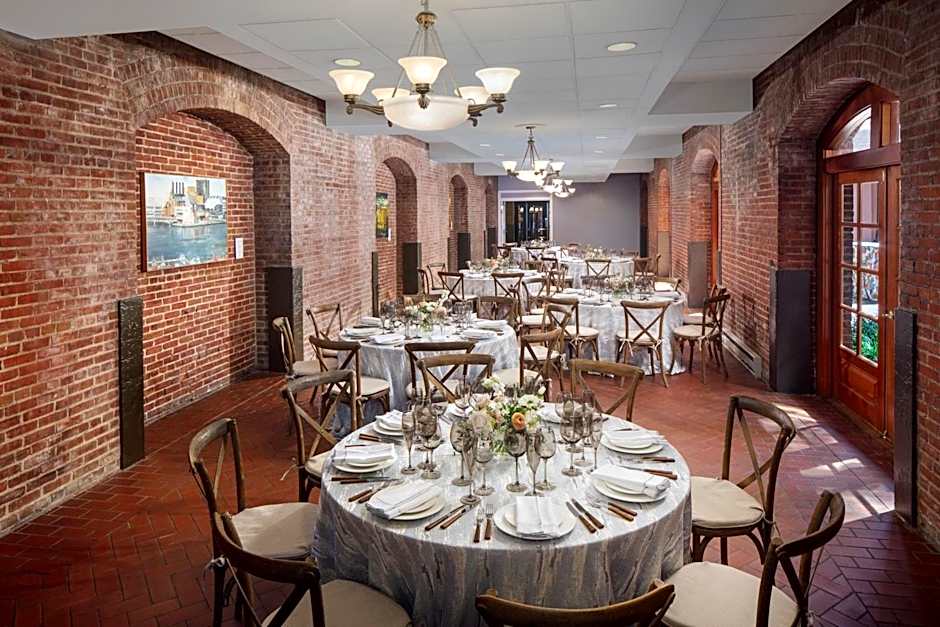 The Inn at Henderson's Wharf, an Ascend Collection Hotel