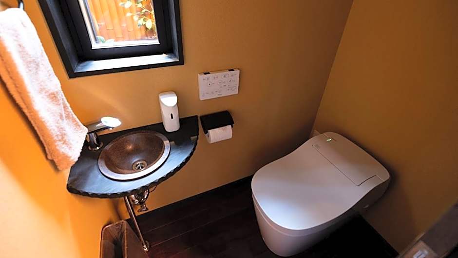 一日一組の隠れ宿　てらかわ